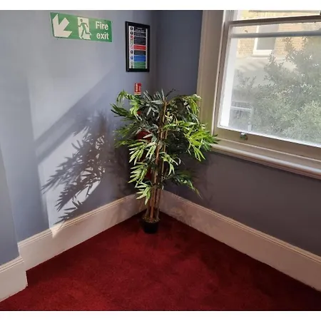F101-First Floor Flat Fits 3 Near Hyde Park Apartment London Exterior photo